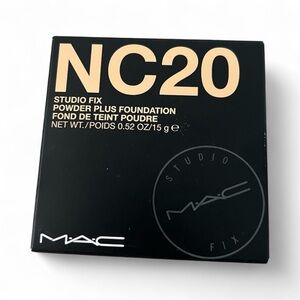 MAC Cosmetics Studio Fix Powder Plus Foundation NC20 Old Formula